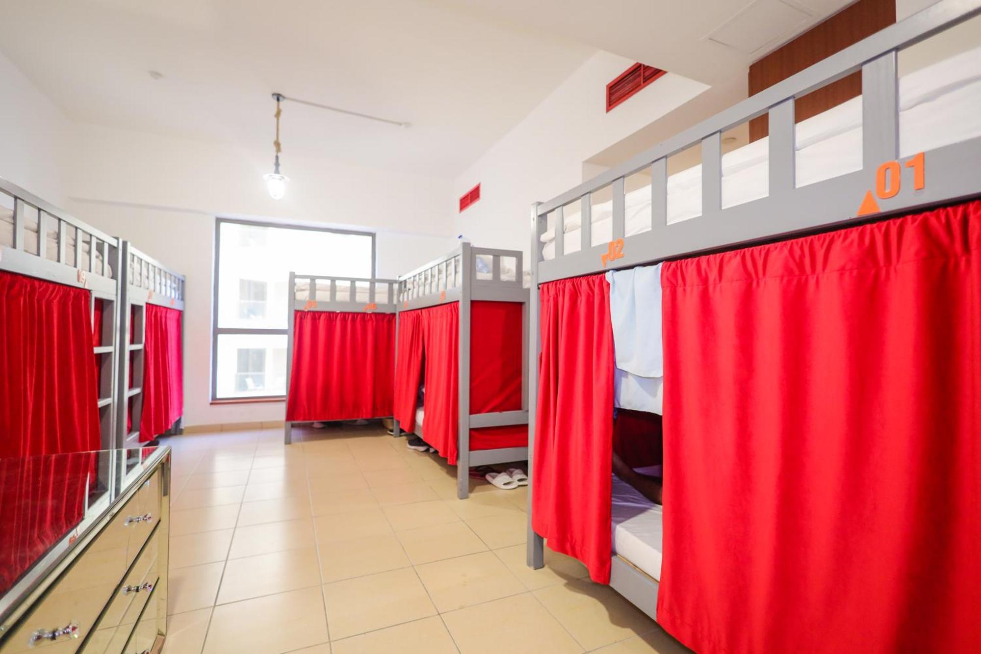 דובאי Lunar Hostel - Jbr מראה חיצוני תמונה